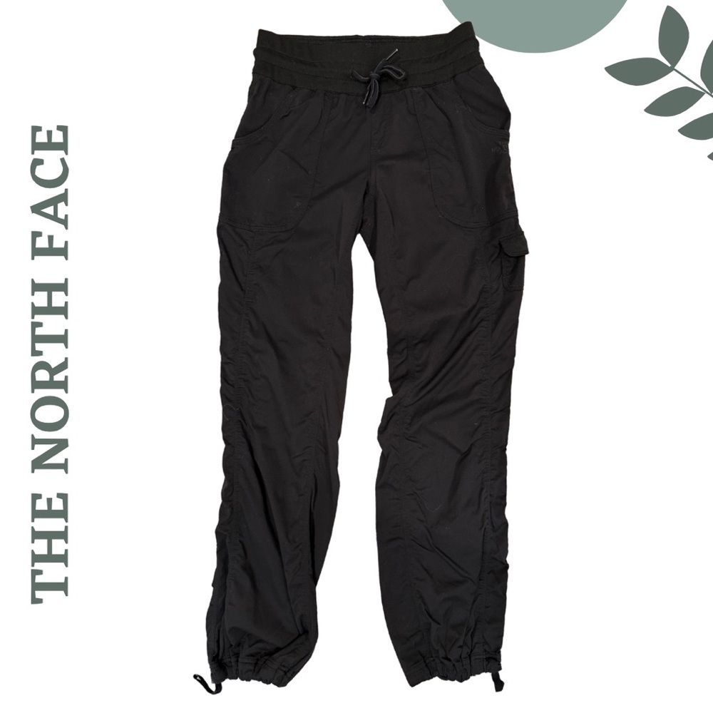The North Face Black Utility Cargo Pants with Adjustable Ankles Size Small
